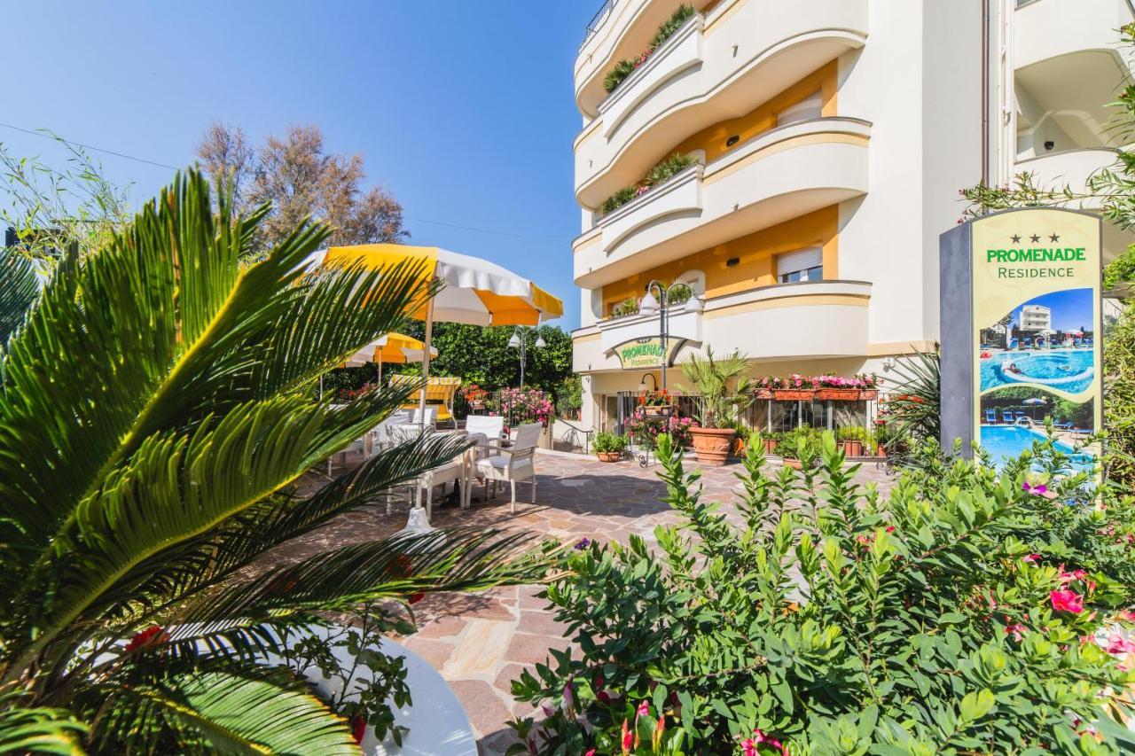 Residence Promenade Cattolica Esterno foto